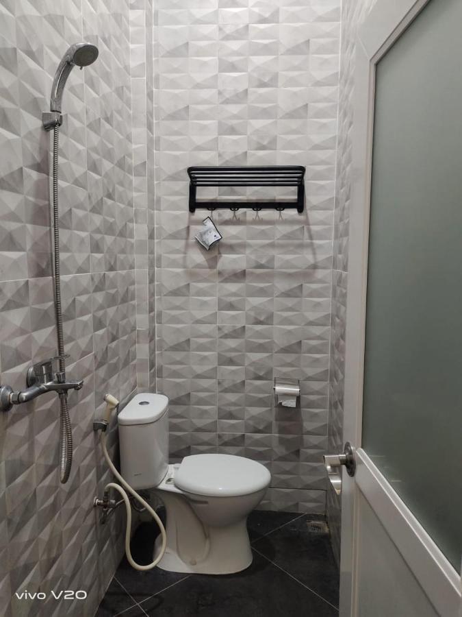 Bu Sepuh Guesthouse Sangkanurip Экстерьер фото