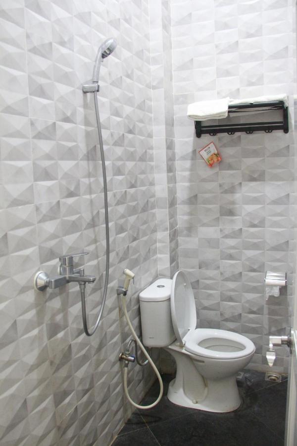 Bu Sepuh Guesthouse Sangkanurip Экстерьер фото
